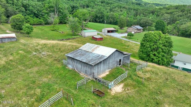 16044 Hamilton Street, Mendota, VA 24270