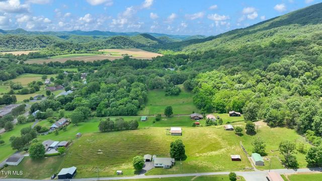 16044 Hamilton Street, Mendota, VA 24270