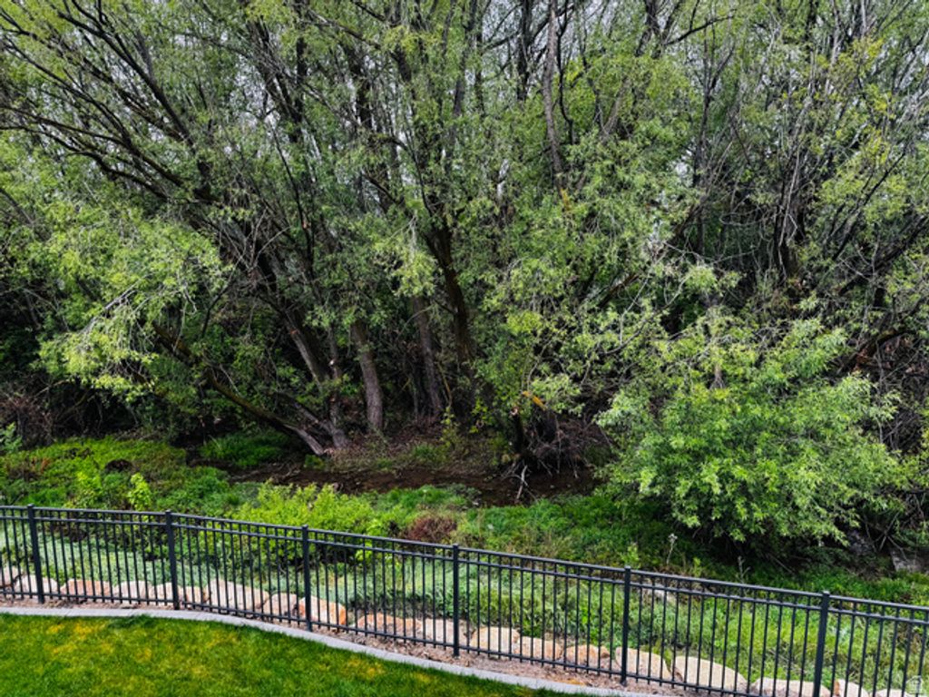 672 W 900 N, American Fork, UT 84003 — photo 4