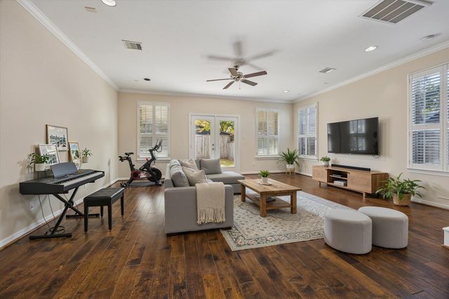 1113 Peden Street B, Houston, TX 77006