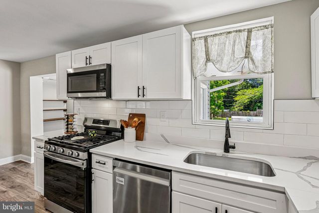 209 OTIS DR, Severn, MD 21144