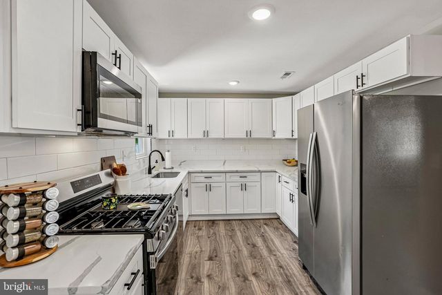 209 OTIS DR, Severn, MD 21144