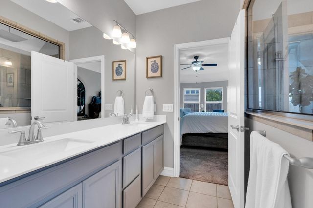 1001 Twisting Ridge Terrace, Fort Worth, TX 76052