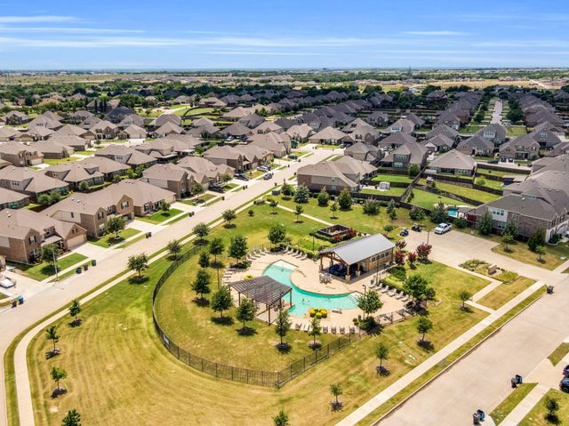 1001 Twisting Ridge Terrace, Fort Worth, TX 76052