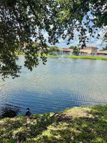 364 NE 25th Pl 103, Homestead, FL 33033