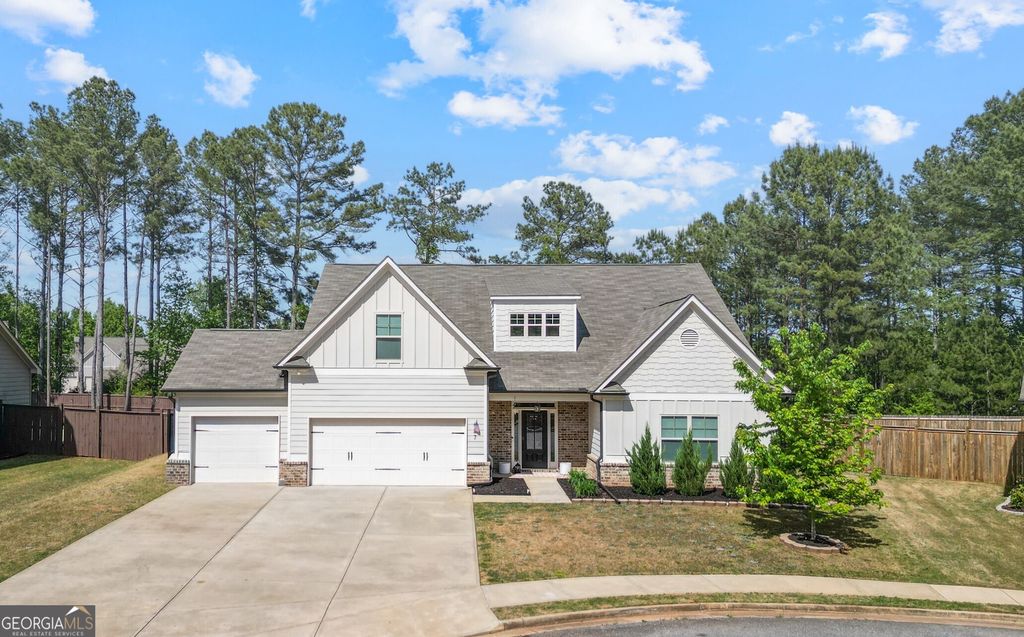637 Cardigan Drive, Hoschton, GA 30548