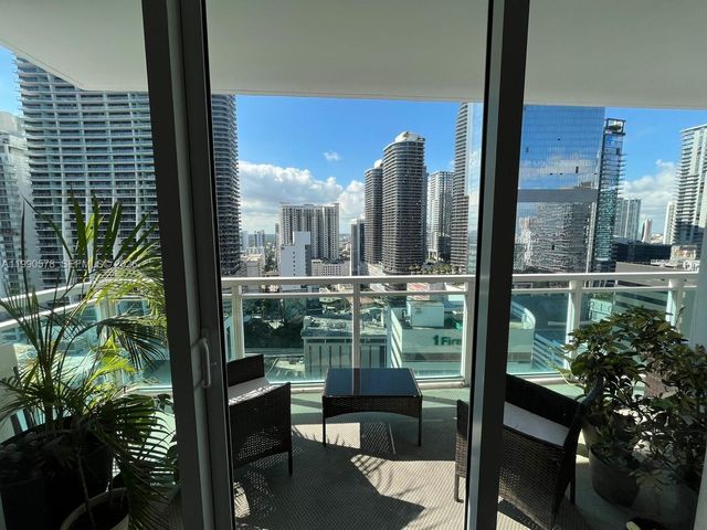 951 Brickell Ave 2507, Miami, FL 33131