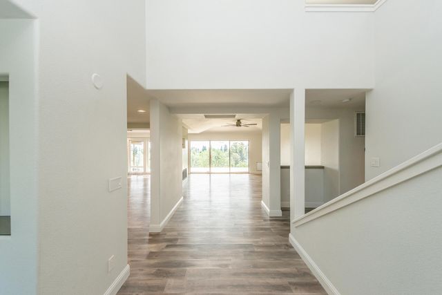 366 River Park Drive, Redding, CA 96003