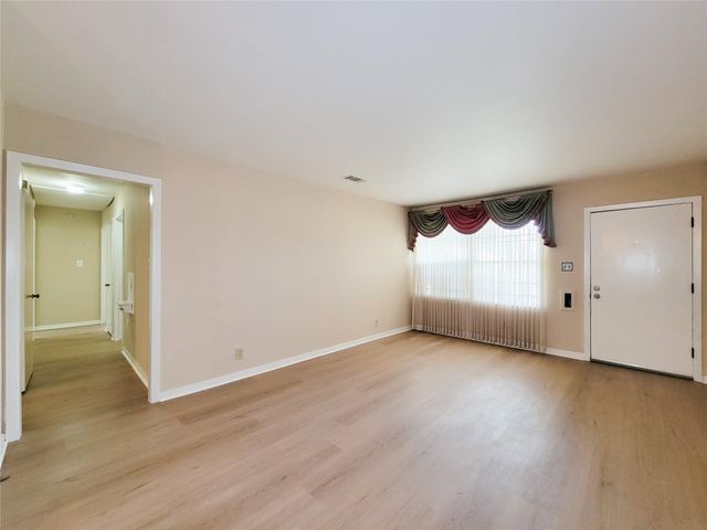 203 Spell Street, Houston, TX 77022