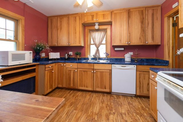 1424 Edgerton Street, Saint Paul, MN 55101