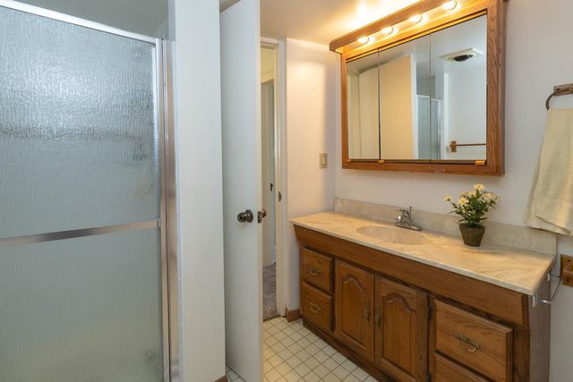 1424 Edgerton Street, Saint Paul, MN 55101