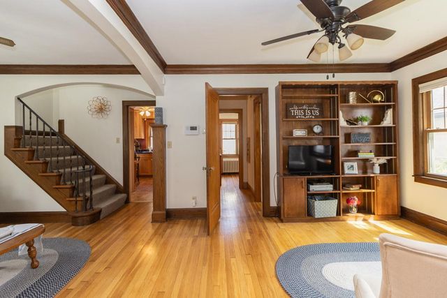 1424 Edgerton Street, Saint Paul, MN 55101
