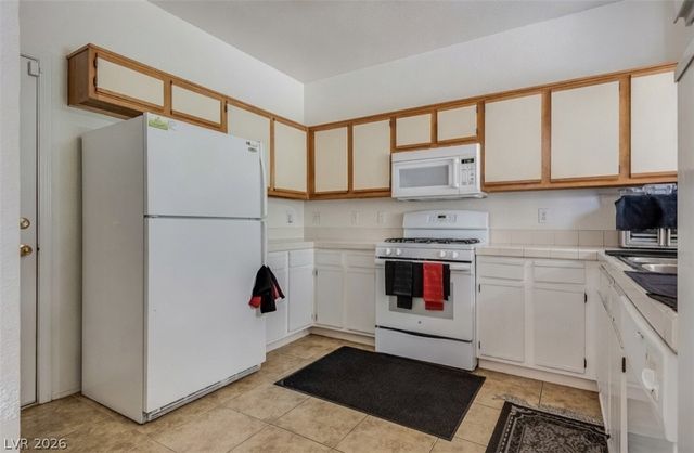 1665 Britannia Avenue, Henderson, NV 89014