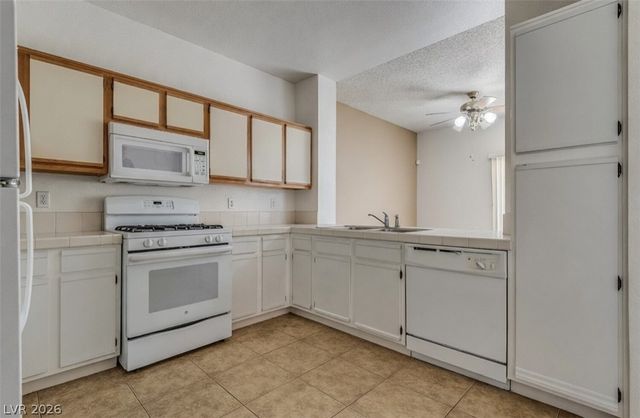1665 Britannia Avenue, Henderson, NV 89014