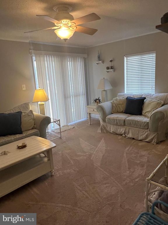 Image 13 of property listing at 6308 COASTAL HWY #101, Ocean City, MD 21842