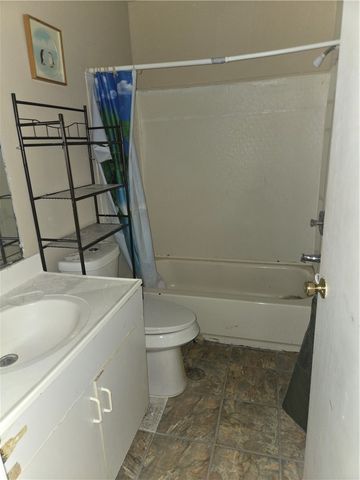 1117 Green Earth Dr, Corpus Christi, TX 78405