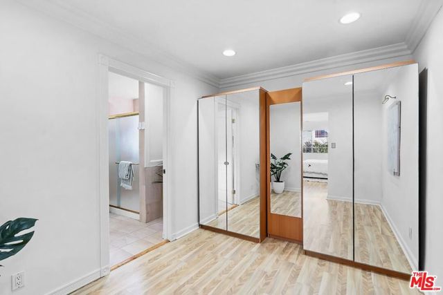 800 S Bronson Avenue, Los Angeles, CA 90005