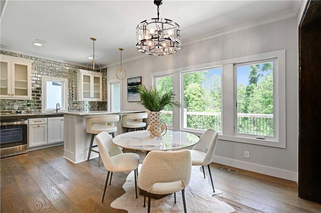 770 Suffolk Lane, Loch Lloyd, MO 64012