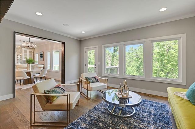 770 Suffolk Lane, Loch Lloyd, MO 64012