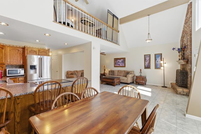 832 Cliffs Edge Road, East Bernstadt, KY 40729