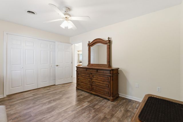 832 Cliffs Edge Road, East Bernstadt, KY 40729