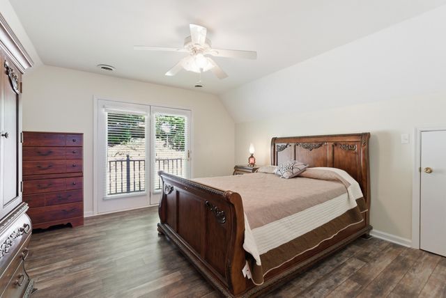 832 Cliffs Edge Road, East Bernstadt, KY 40729