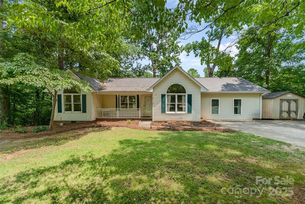123 General Pemberton Street, Stanley, NC 28164