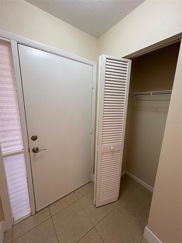 20313 NAVAJO LANE, Port Charlotte, FL 33952