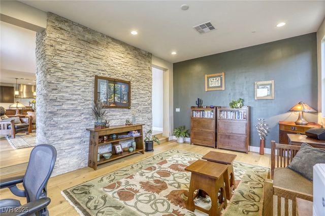 6570 Aurora View Street, Las Vegas, NV 89135