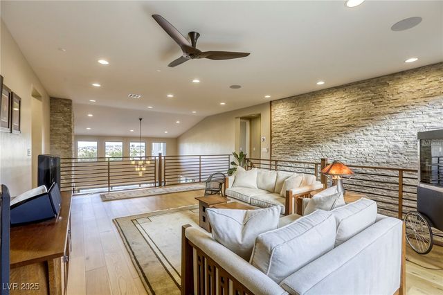 6570 Aurora View Street, Las Vegas, NV 89135