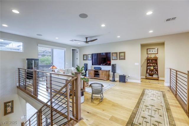 6570 Aurora View Street, Las Vegas, NV 89135