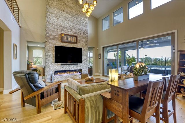 6570 Aurora View Street, Las Vegas, NV 89135