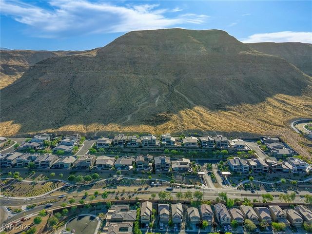 6570 Aurora View Street, Las Vegas, NV 89135