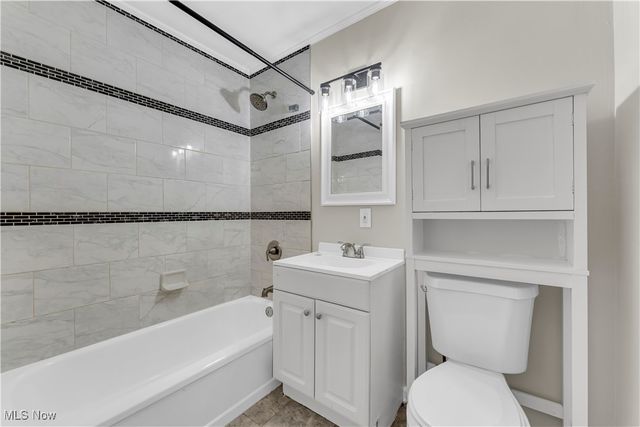 5807 Kimberly Drive, Bedford Heights, OH 44146