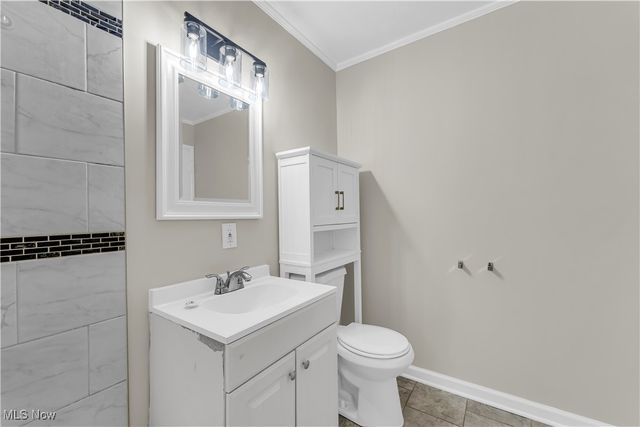 5807 Kimberly Drive, Bedford Heights, OH 44146