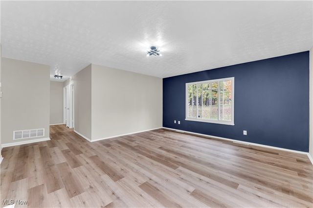 5807 Kimberly Drive, Bedford Heights, OH 44146