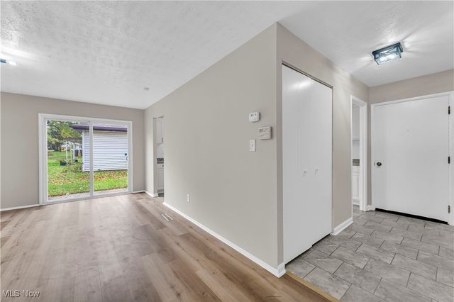 5807 Kimberly Drive, Bedford Heights, OH 44146