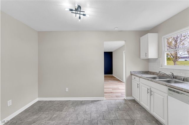 5807 Kimberly Drive, Bedford Heights, OH 44146