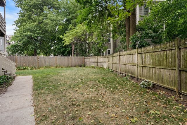 268 Windsor Street 2, Cambridge, MA 02139