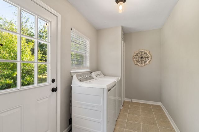 1104 Redbud Street, Denison, TX 75020