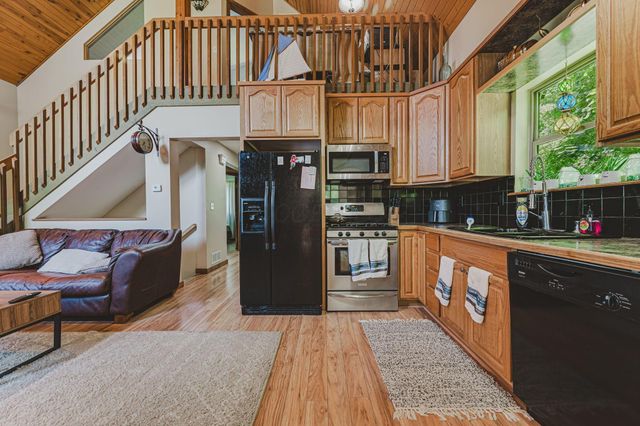 153 Lighthouse Lane, Buckeye Lake, OH 43008