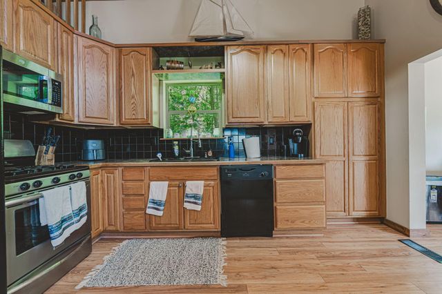 153 Lighthouse Lane, Buckeye Lake, OH 43008