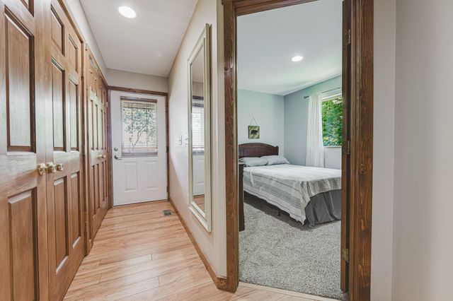 153 Lighthouse Lane, Buckeye Lake, OH 43008