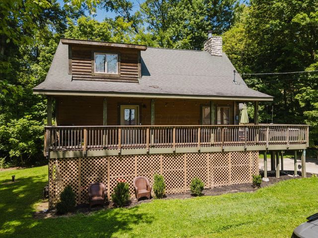 153 Lighthouse Lane, Buckeye Lake, OH 43008