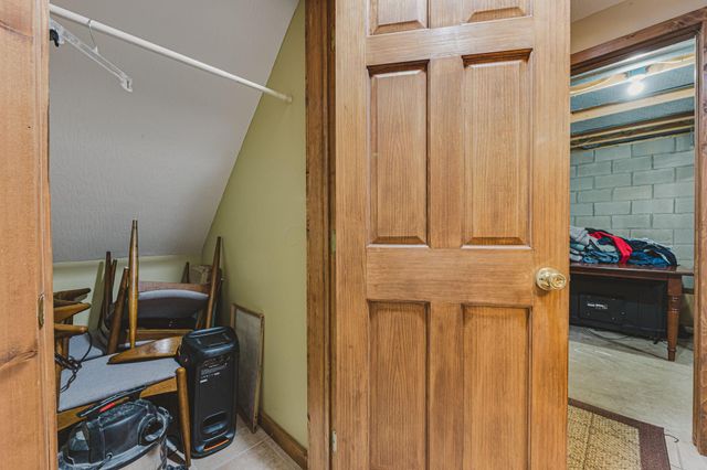 153 Lighthouse Lane, Buckeye Lake, OH 43008