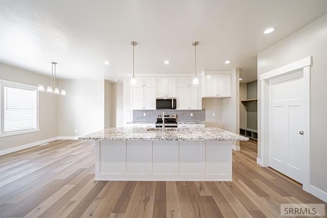 555 Bitterroot Street, Rigby, ID 83442