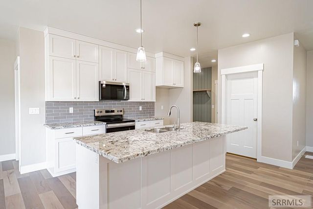 555 Bitterroot Street, Rigby, ID 83442