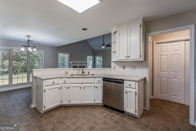 1145 Arborhill Drive, Woodstock, GA 30189