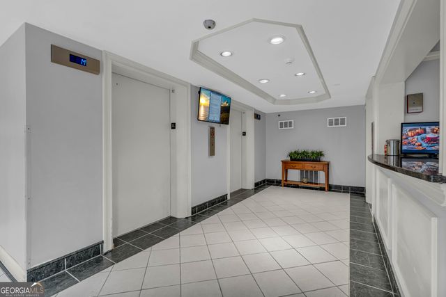 2479 Peachtree Road NE APT 506, Atlanta, GA 30305