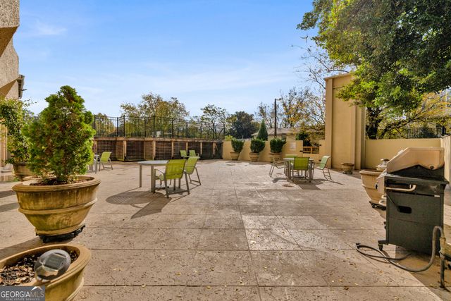 2479 Peachtree Road NE APT 506, Atlanta, GA 30305